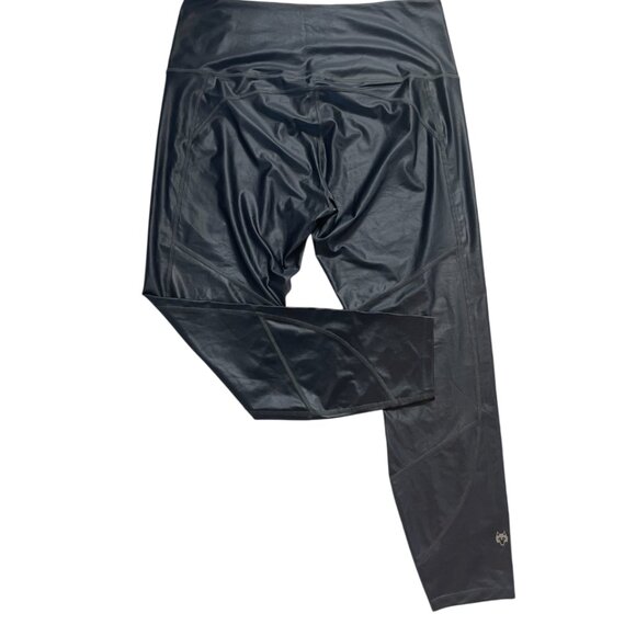 Greyson. Gray sports leggings for women. Size XL. 79% Nylon. Made in China. - Picture 2 of 7